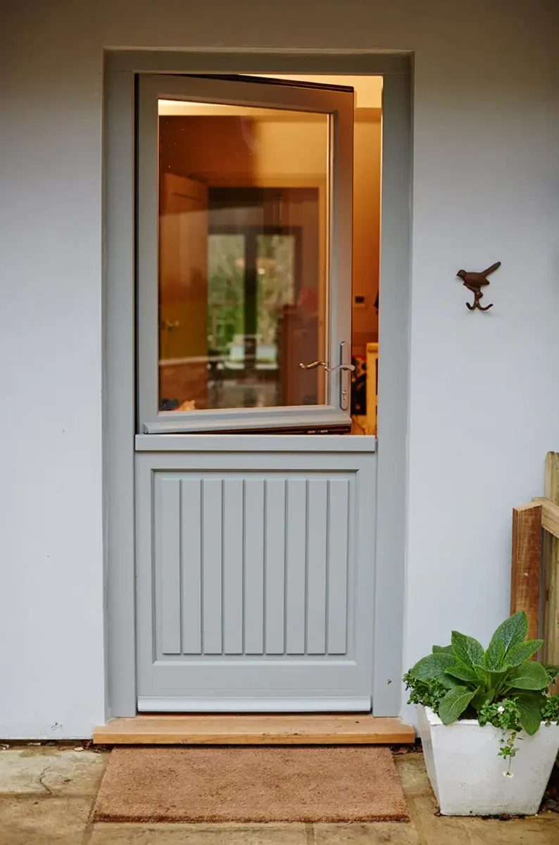 Portes en bois blanches Portes d'écurie